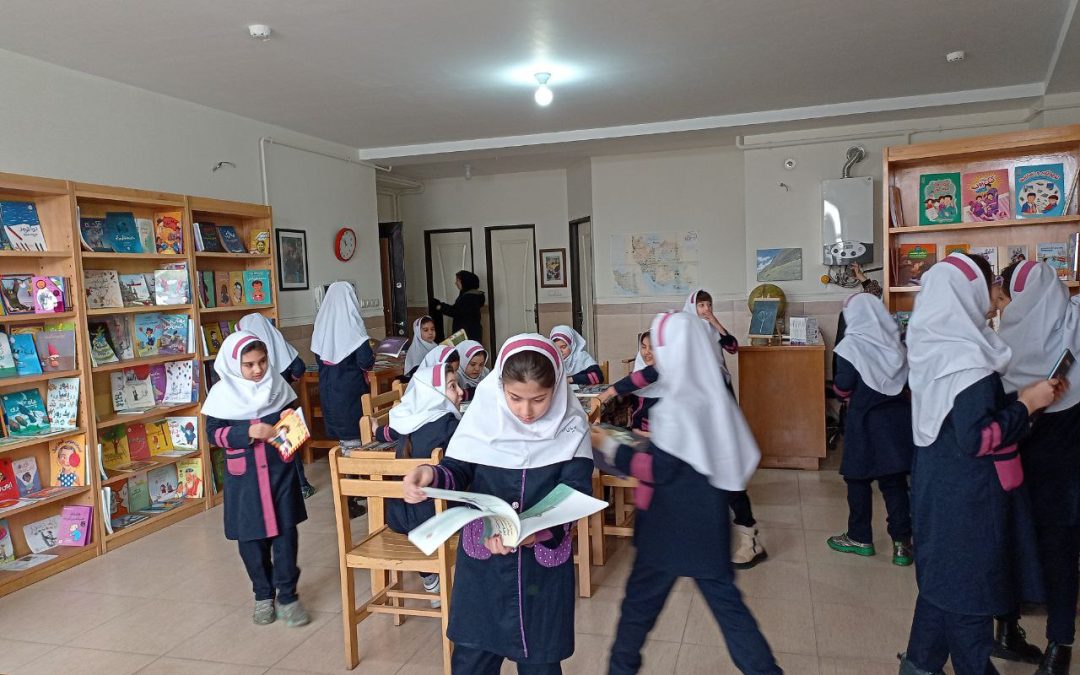 دانش‌آموزان مدرسه کوشا در خانه دانش (بخش نخست)