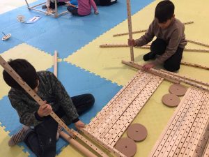 خانه دانش بنیاد ثبوتی - سازه‌بازی - سازه چوبی - دست سازه - جرثقیل بندر - زنجان