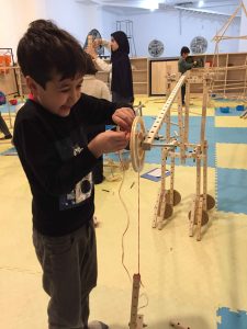 خانه دانش بنیاد ثبوتی - سازه‌بازی - سازه چوبی - دست سازه - جرثقیل بندر - زنجان