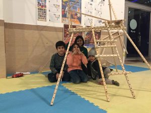 سازه‌بازی-خانه دانش-بنیاد ثبوتی-زنجان-سازه‌های چوبی-سکوی نفتی دریایی-پیچ و مهره-ساختنی