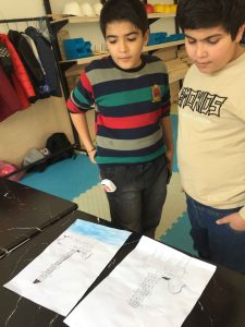 سازه‌بازی-خانه دانش-بنیاد ثبوتی-زنجان-سازه‌های چوبی-سکوی نفتی دریایی-پیچ و مهره-ساختنی