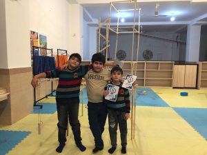 سازه‌بازی-خانه دانش-بنیاد ثبوتی-زنجان-سازه‌های چوبی-سکوی نفتی دریایی-پیچ و مهره-ساختنی