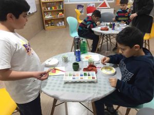 خانه دانش بنیاد ثبوتی - زنجان - رویداد بشقاب یلدا - سرامیک - سفال - نقاشی - رنگ استین - دبستان - پاییز - یلدا - 1404