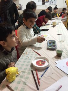 خانه دانش بنیاد ثبوتی - زنجان - رویداد بشقاب یلدا - سرامیک - سفال - نقاشی - رنگ استین - دبستان - پاییز - یلدا - 1404