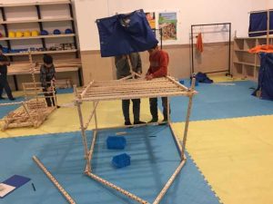 سازه‌بازی خانه دانش بنیاد ثبوتی - زنجان - کشتی مسافرتی - سازه چوبی - چوب-پیچ-مهره-آچار-دبستان-دانش‌آموز