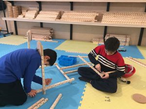 سازه‌بازی خانه دانش بنیاد ثبوتی - زنجان - سازه چوبی - دانش‌آموزان